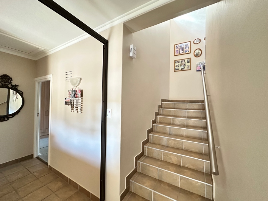 4 Bedroom Property for Sale in Diaz Beach Western Cape